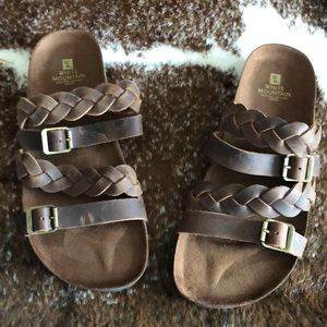 NIB White Mountain Leather Sandals!